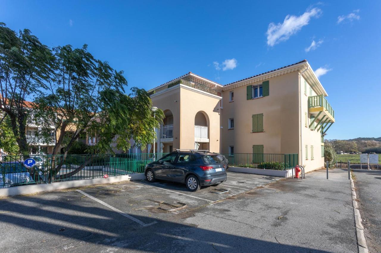 Appartement Zen Коголен Екстер'єр фото